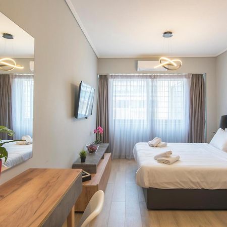 Amazing Apartments @ Aiolou Str. Атина Екстериор снимка