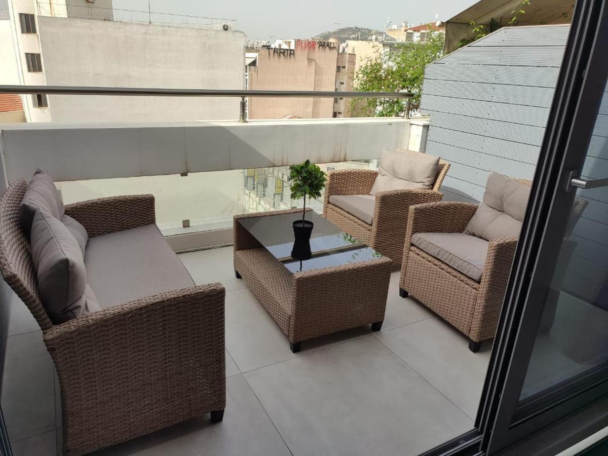 Amazing Apartments @ Aiolou Str. Атина Екстериор снимка