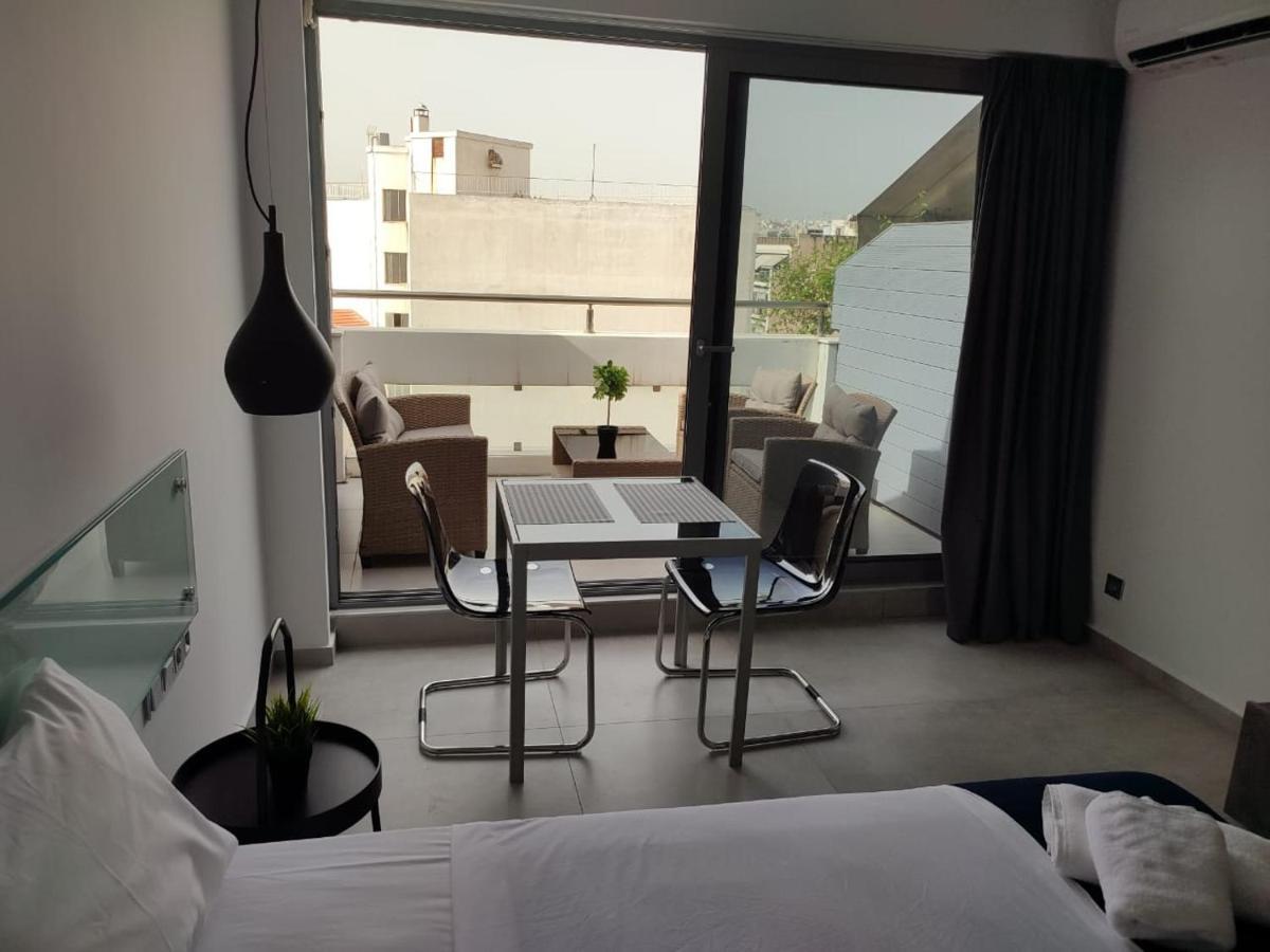 Amazing Apartments @ Aiolou Str. Атина Екстериор снимка